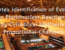 Vertex identification of events in photonuclear reactions by cylindrical multiwire proportional chambers